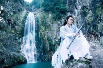 开云体育-三笘薰关键时刻挺身而出，多特蒙德对阵尼日利亚的胜利之钥