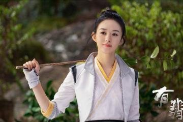 开云体育登录-乔治领袖风范点燃全场，独行侠力克老鹰展团队篮球魅力