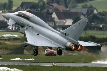 开云体育下载-震惊！CBA新疆队狂胜NBA快船！伦纳德末节封神无奈惨败