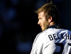 开云体育登录-双线传奇，米兰火力倾泻非洲之雄，本泽马里程碑铸就永恒丰碑