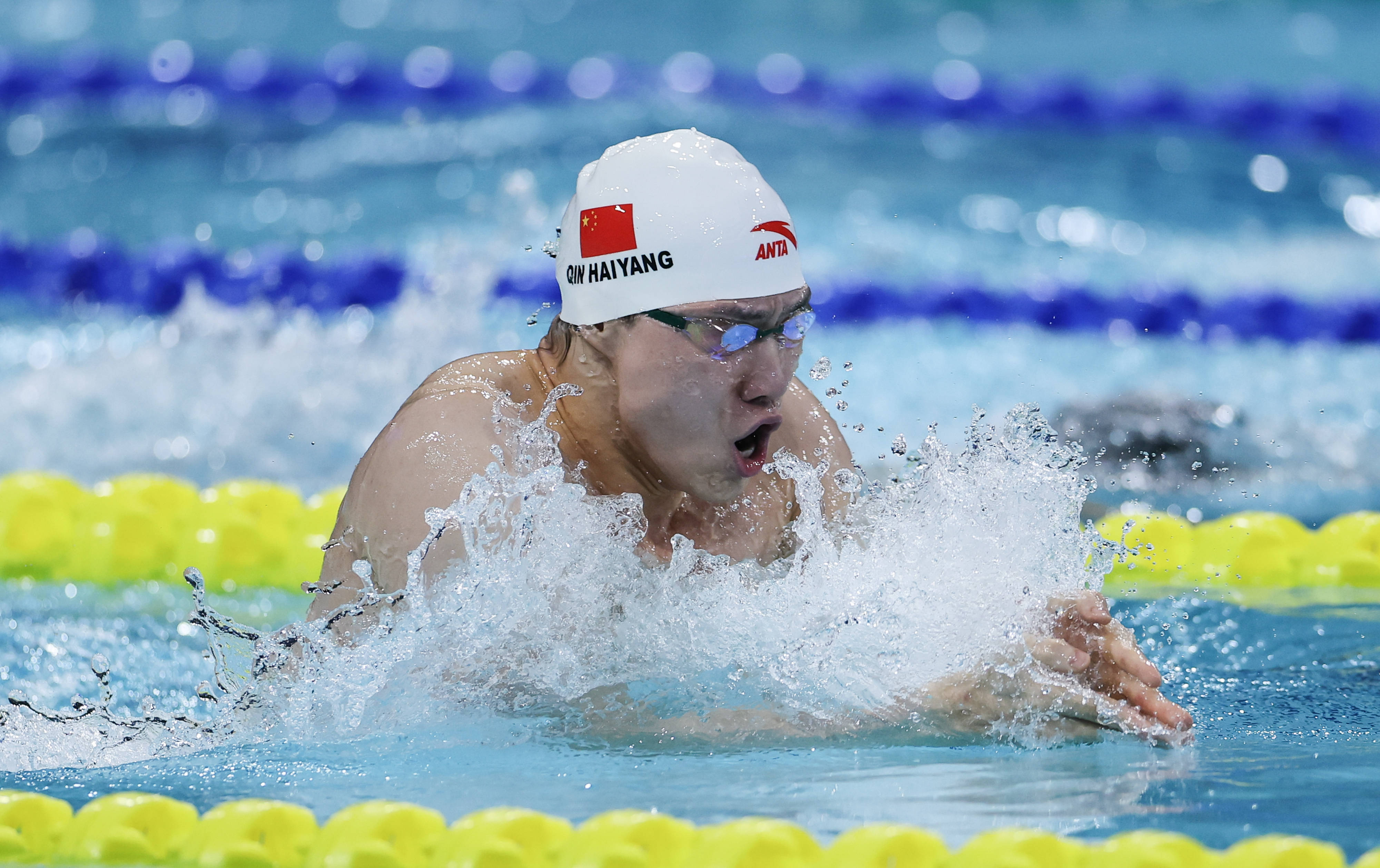 开云体育官方网站-关于世界赛舞台，游泳代表国家出征荣耀的信息