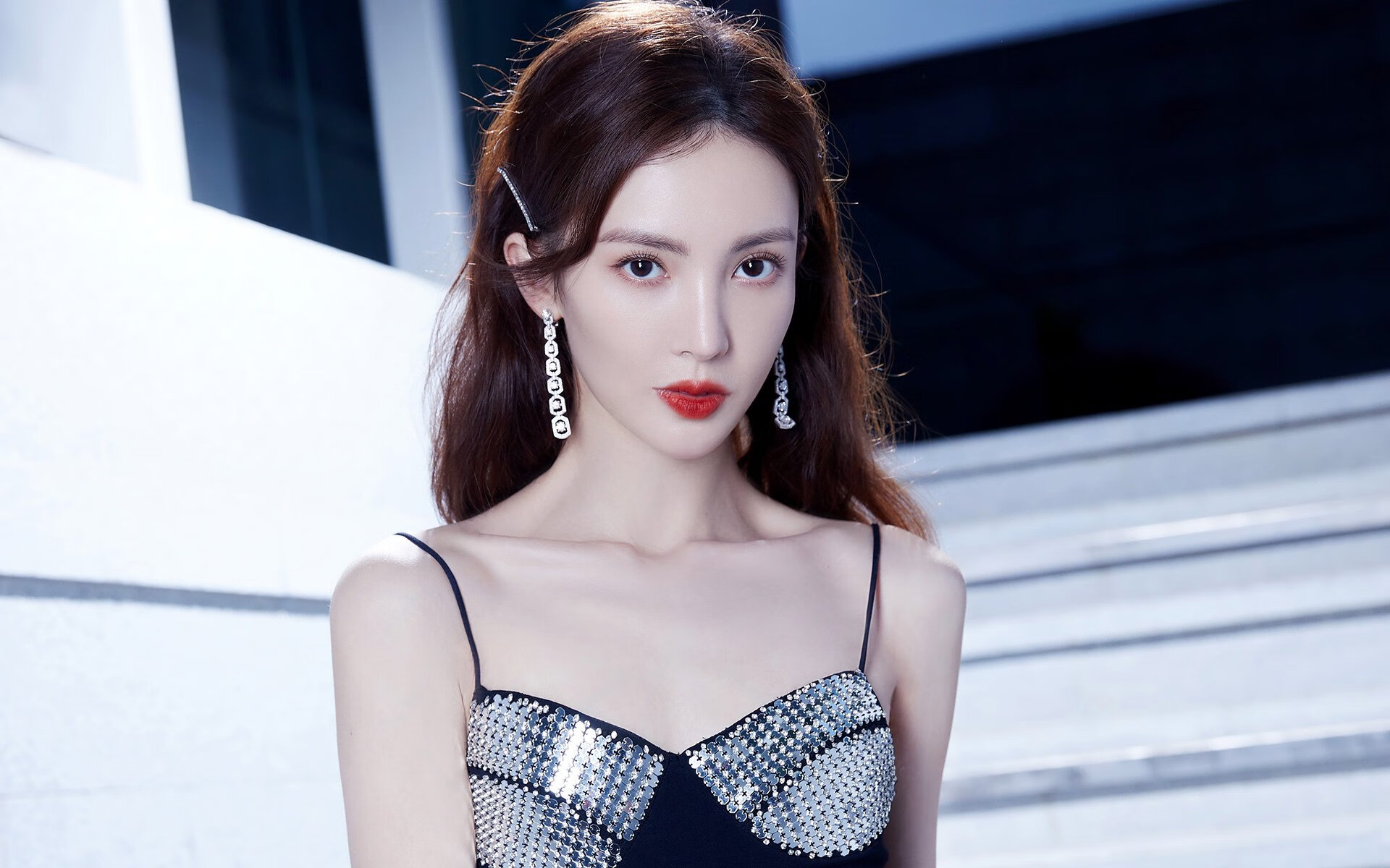 开云体育在线-当欧冠遇上NBA,雷霆万钧的决胜时刻,如何带走了马刺式的欧洲秩序?