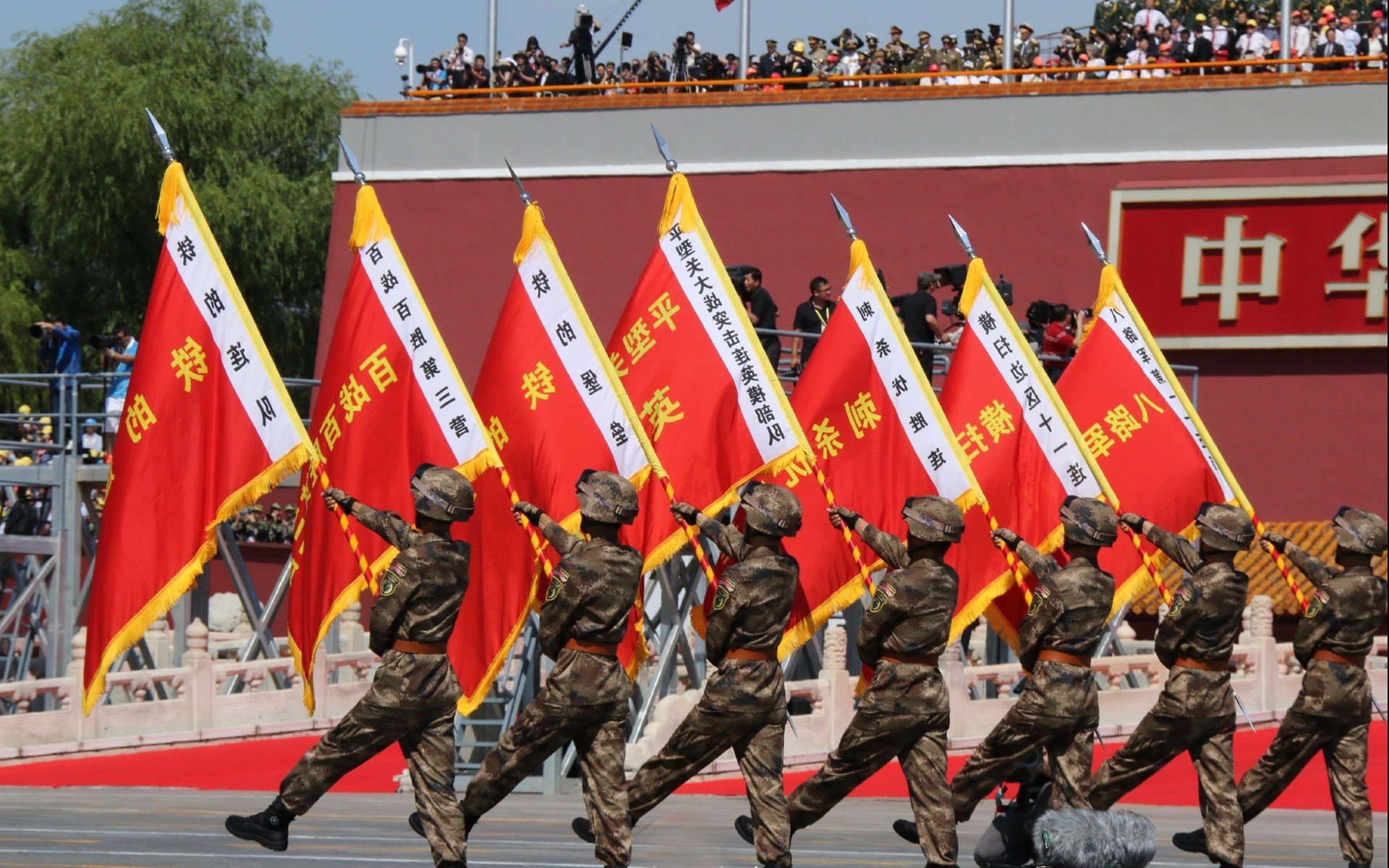 开云体育app-巨塔的两次判决，皮克如何用一粒头颅为欧冠之夜盖棺定论