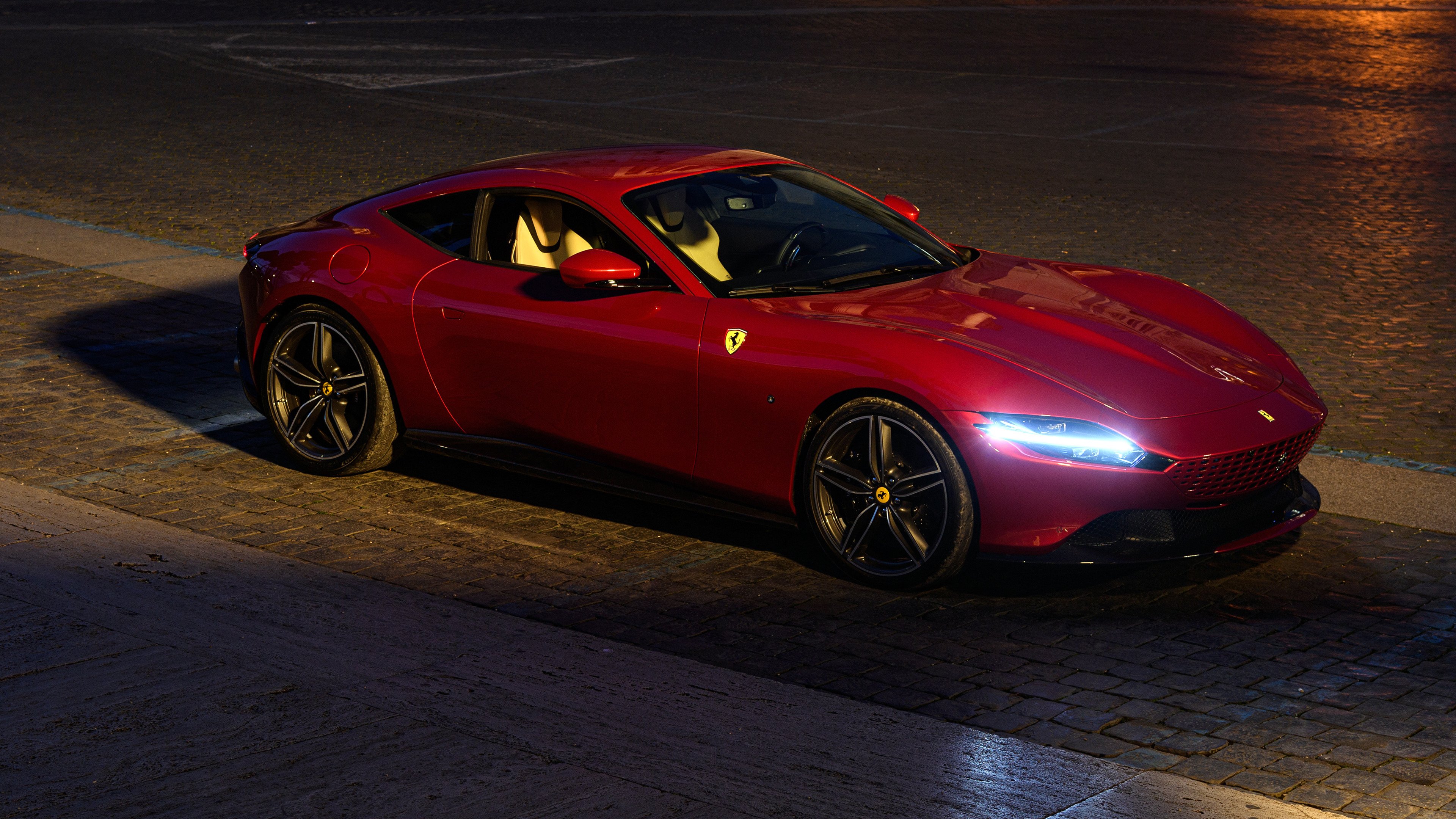 开云体育中国-舞台的法则，为什么阿拉巴总在聚光灯下闪耀？