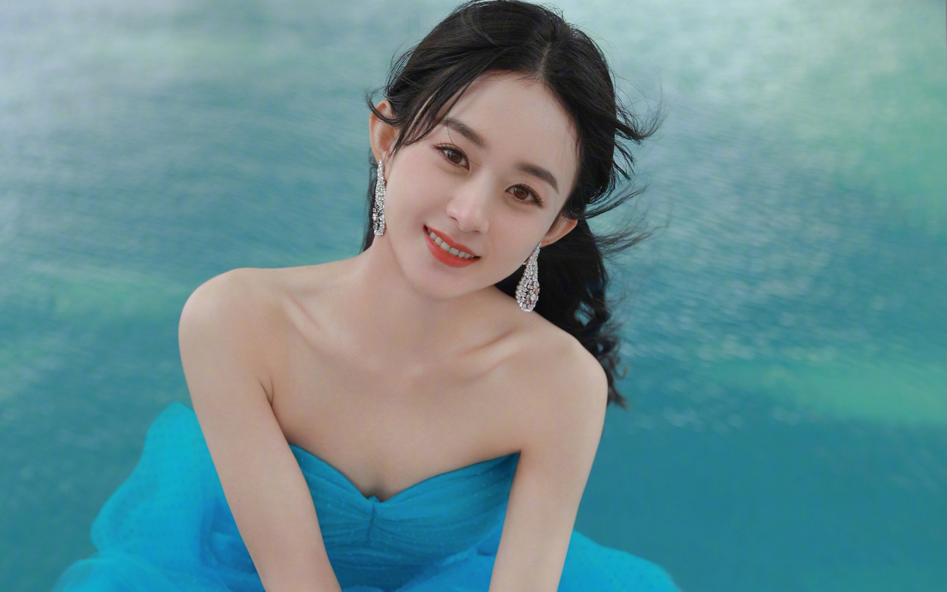 开云APP-从得分手到防守大闸，拉文用窒息式防守引领公牛蛰伤黄蜂