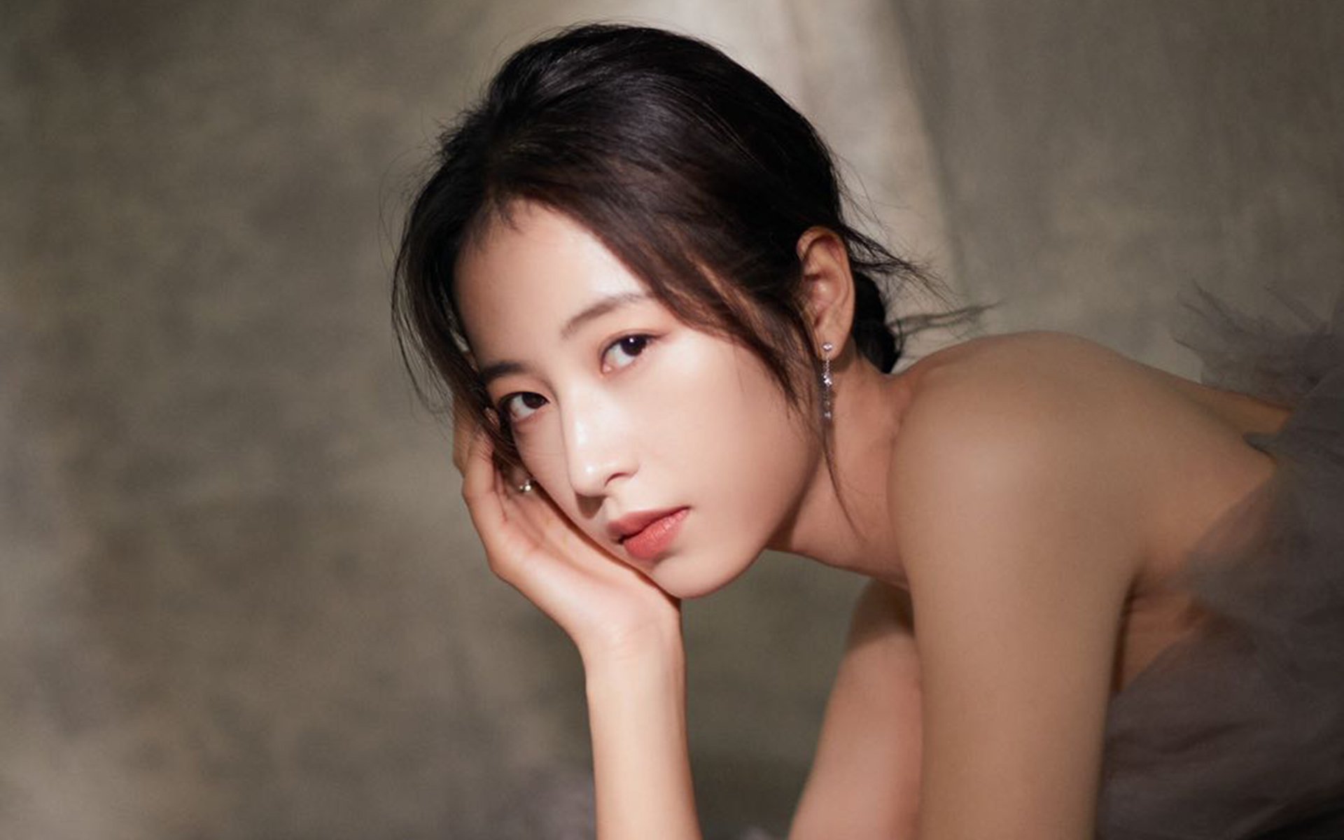 开云体育中国-绿茵场上的杆位发车，德布劳内以精准引擎驱动胜利之夜